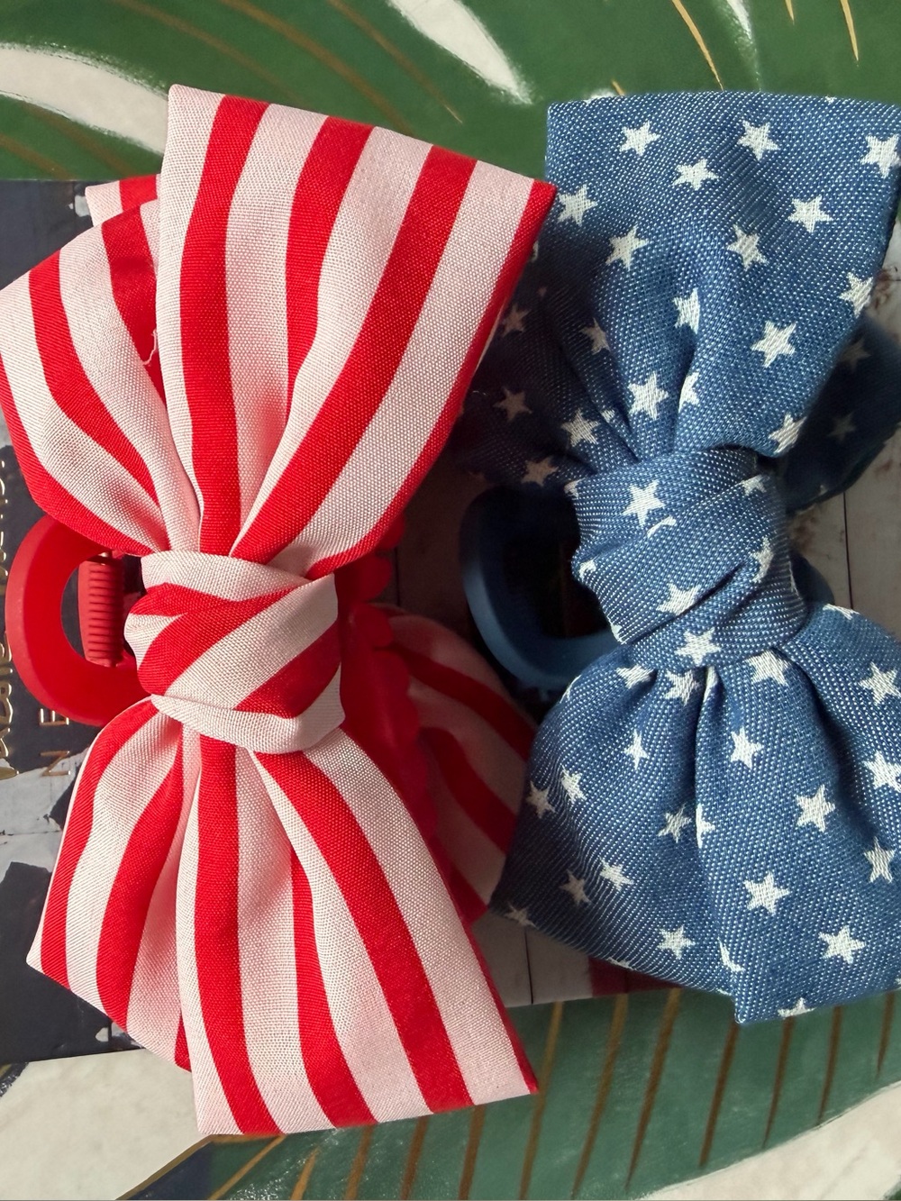 Patriotic Bow Hair Claw Clip Set Red White Blue Stars Stripes - Picture 6 of 6